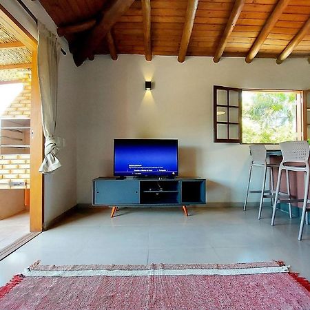 Sapeca - Novo Flat C/ Piscina, 50Mts Da Praia, Churrasqueira Privativa, Ar Con, Wi-Fi, Netflix, Garagem Parati Exterior foto