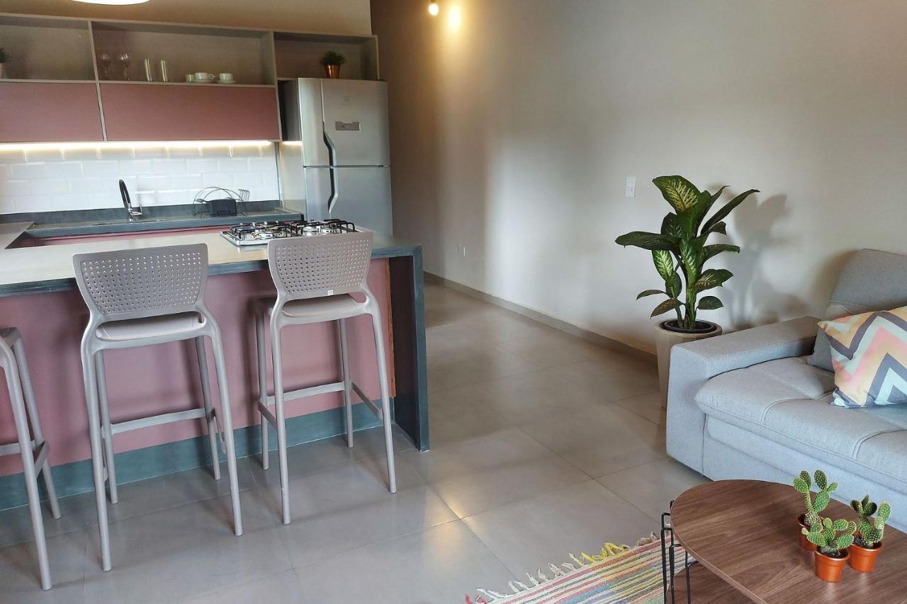 Sapeca - Novo Flat C/ Piscina, 50Mts Da Praia, Churrasqueira Privativa, Ar Con, Wi-Fi, Netflix, Garagem Parati Exterior foto